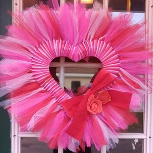 Tulle Valentines wreath